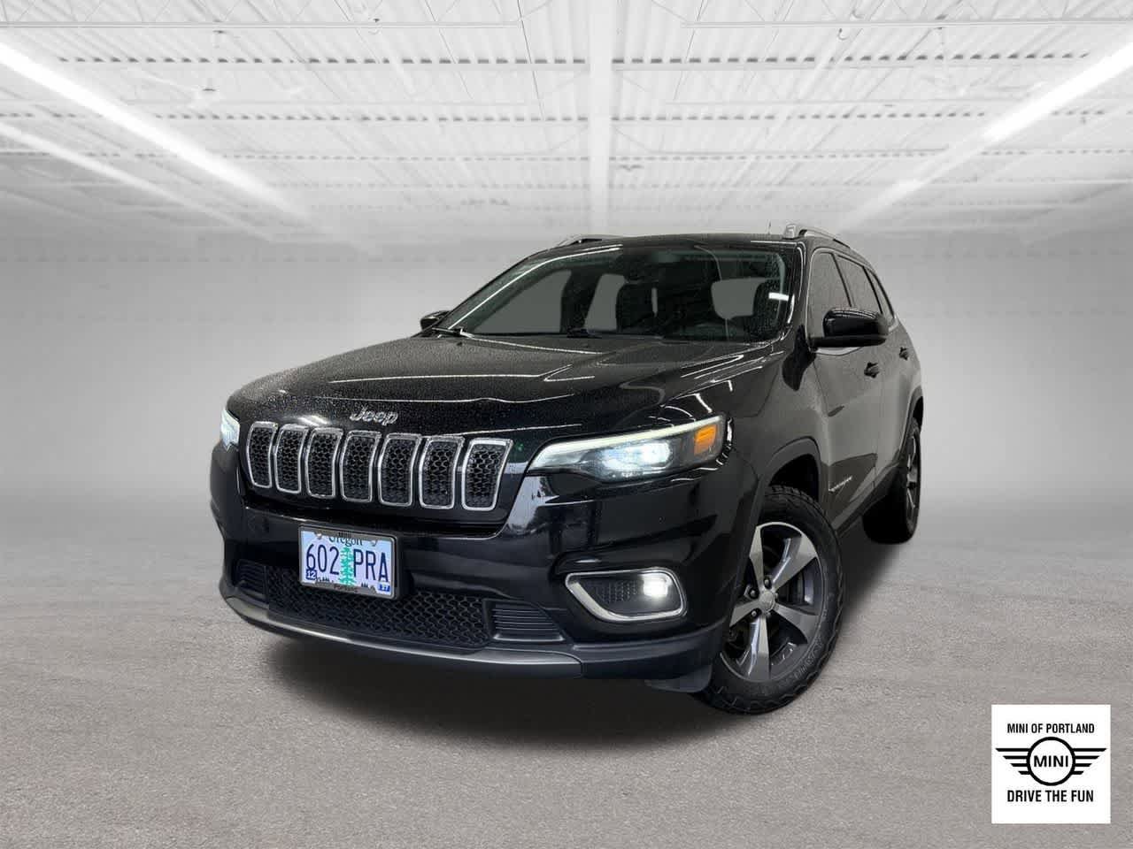 Used 2019 Jeep Cherokee Limited image 1