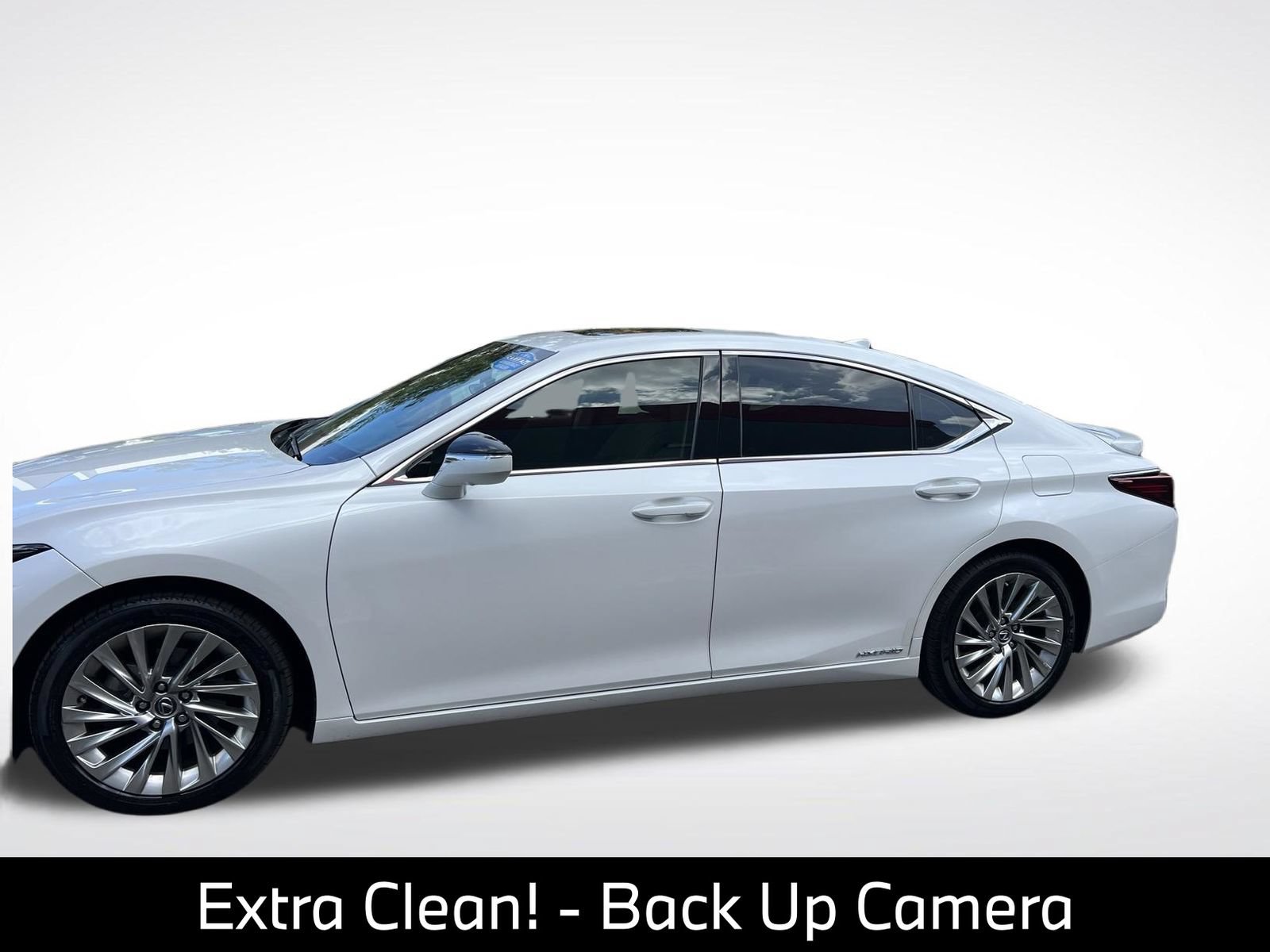Used 2019 Lexus ES 300h Ultra Luxury w/ Accessory Package 2 FWD image 8