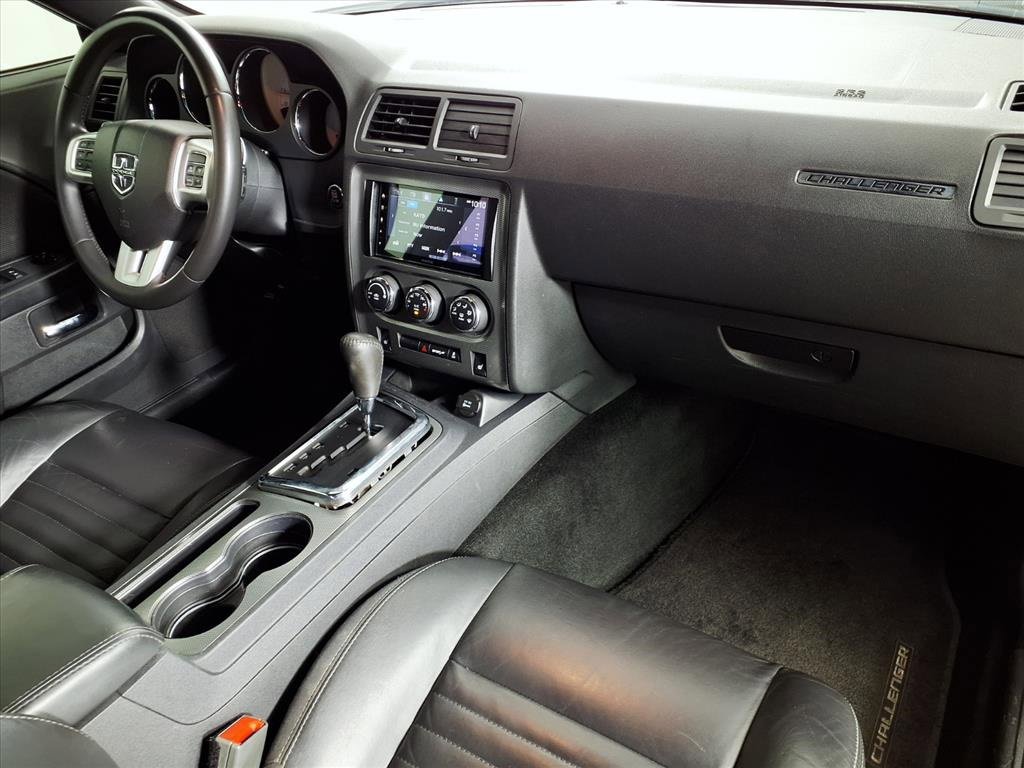 Used 2013 Dodge Challenger R/T Plus image 13