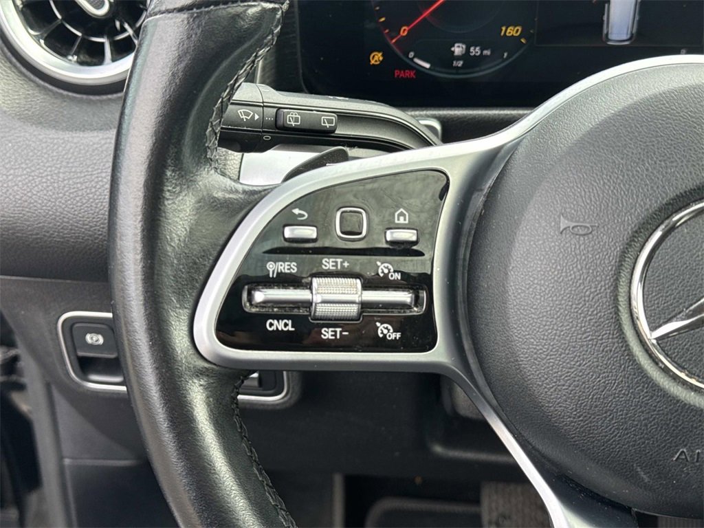Used 2022 Mercedes-Benz GLB 250 image 37