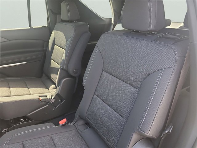 New 2026 Chevrolet Traverse LT image 13