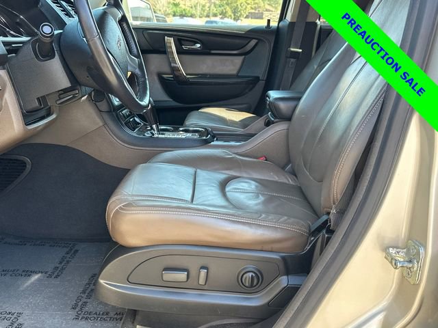 Used 2015 GMC Acadia SLT image 9