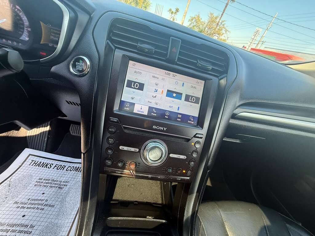Used 2019 Ford Fusion Titanium image 12