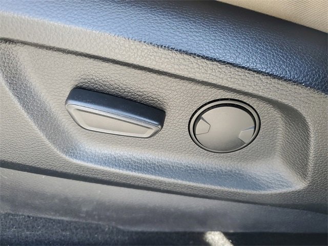 Used 2019 Ford Ranger Lariat w/ Equipment Group 501A Mid image 10