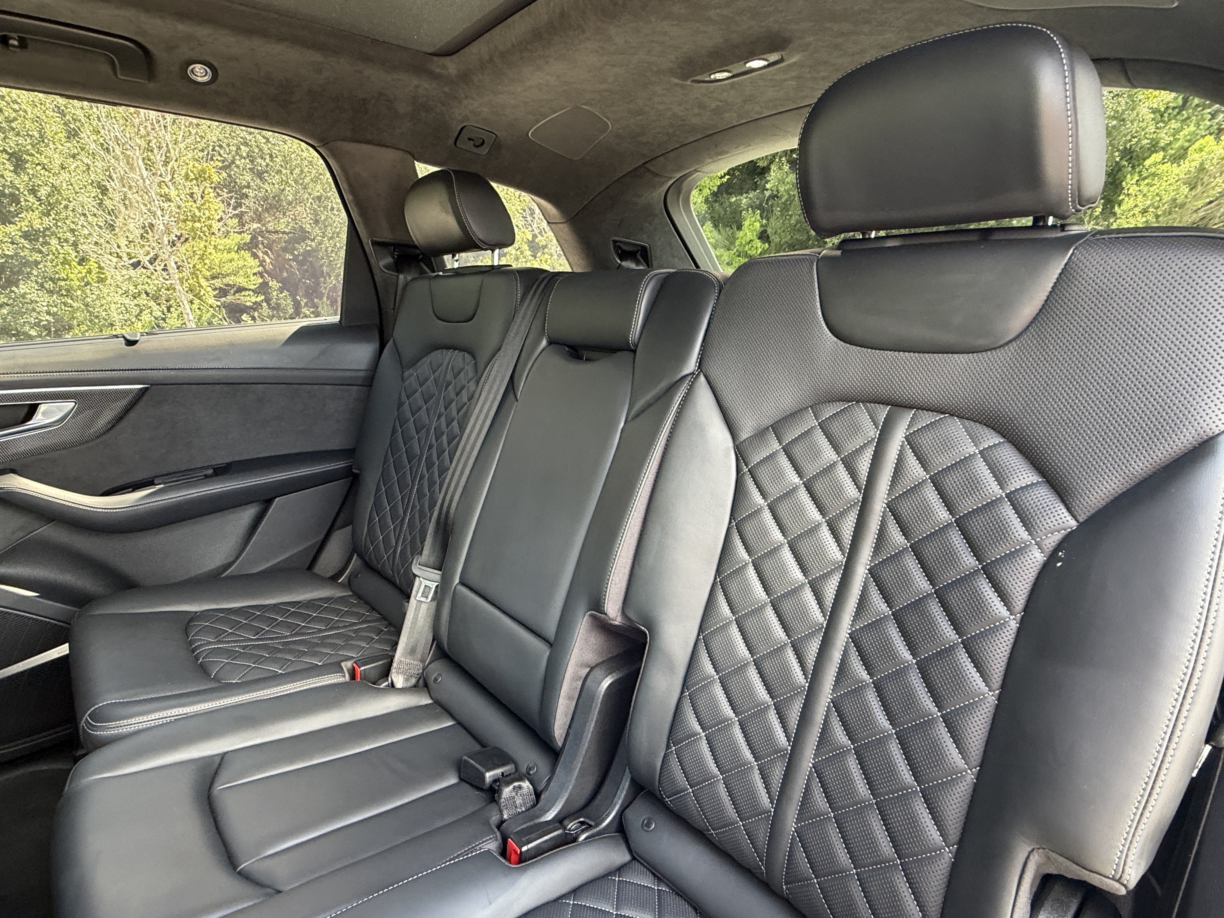 Used 2021 Audi SQ7 Prestige AWD/4WD image 19