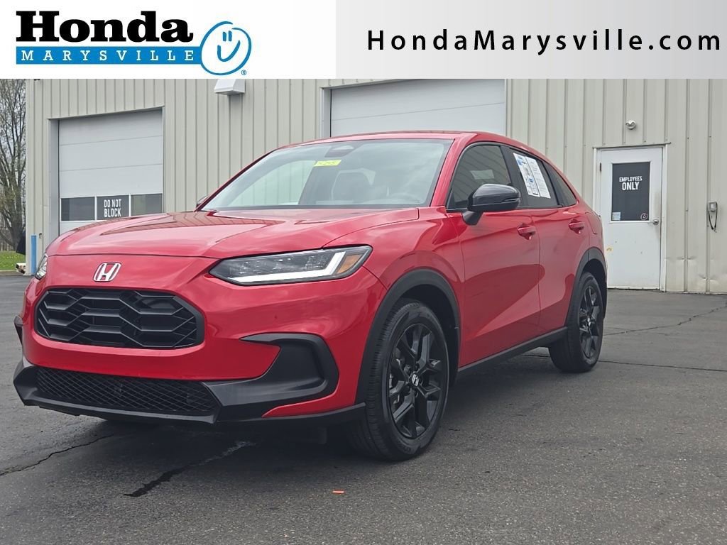 Used 2025 Honda HR-V Sport image 1