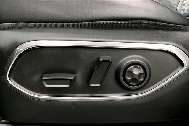 Used 2022 Jeep Wagoneer Series II AWD/4WD image 31