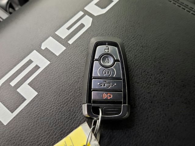 Used 2025 Ford F150 Lariat image 31