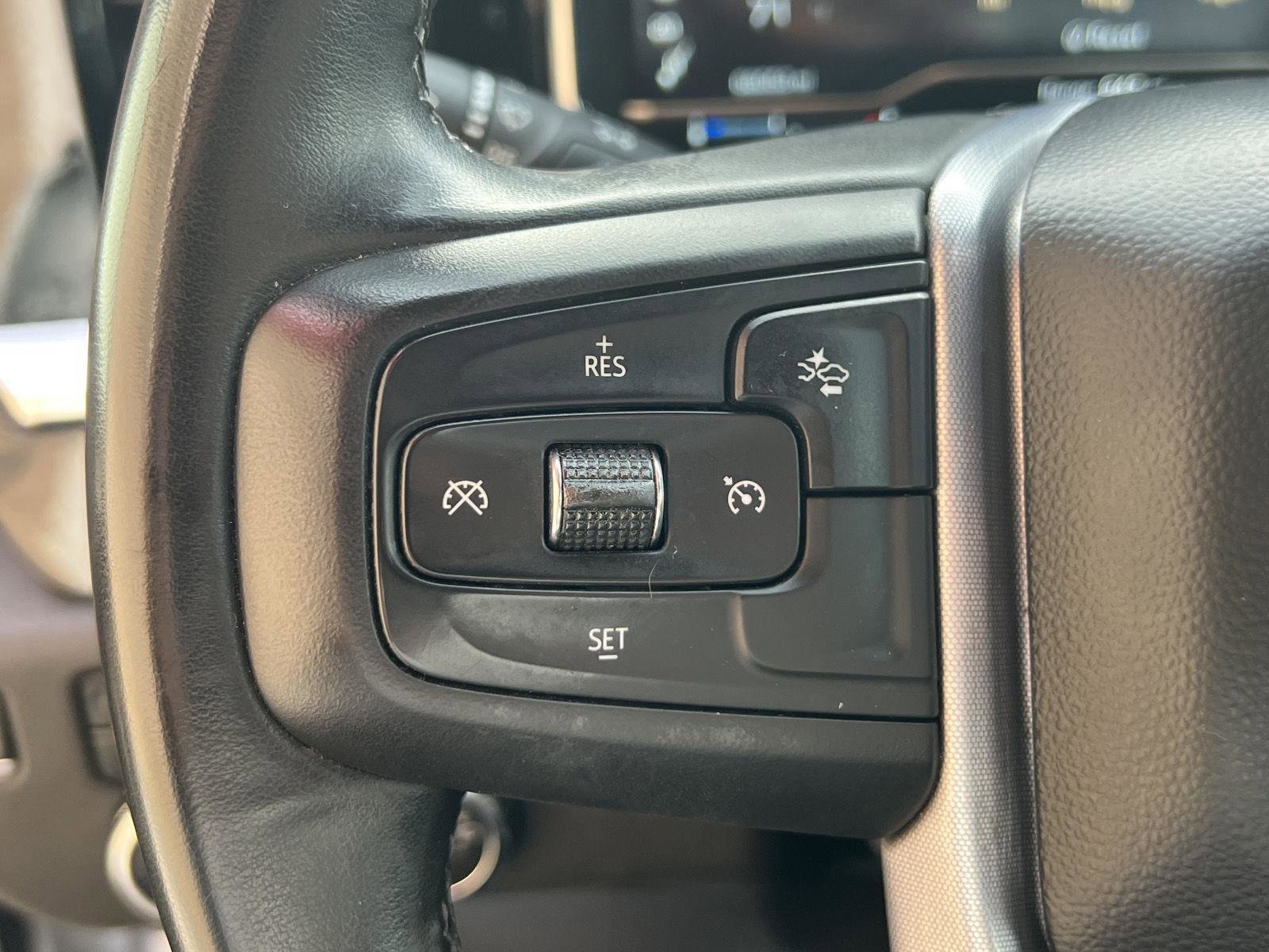 Used 2024 GMC Sierra 2500 SLE image 32