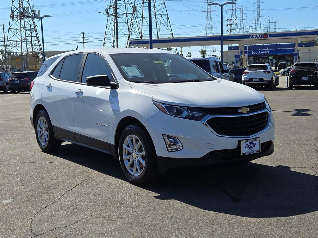 Used 2021 Chevrolet Equinox LS w/ LS Convenience Package FWD image 27