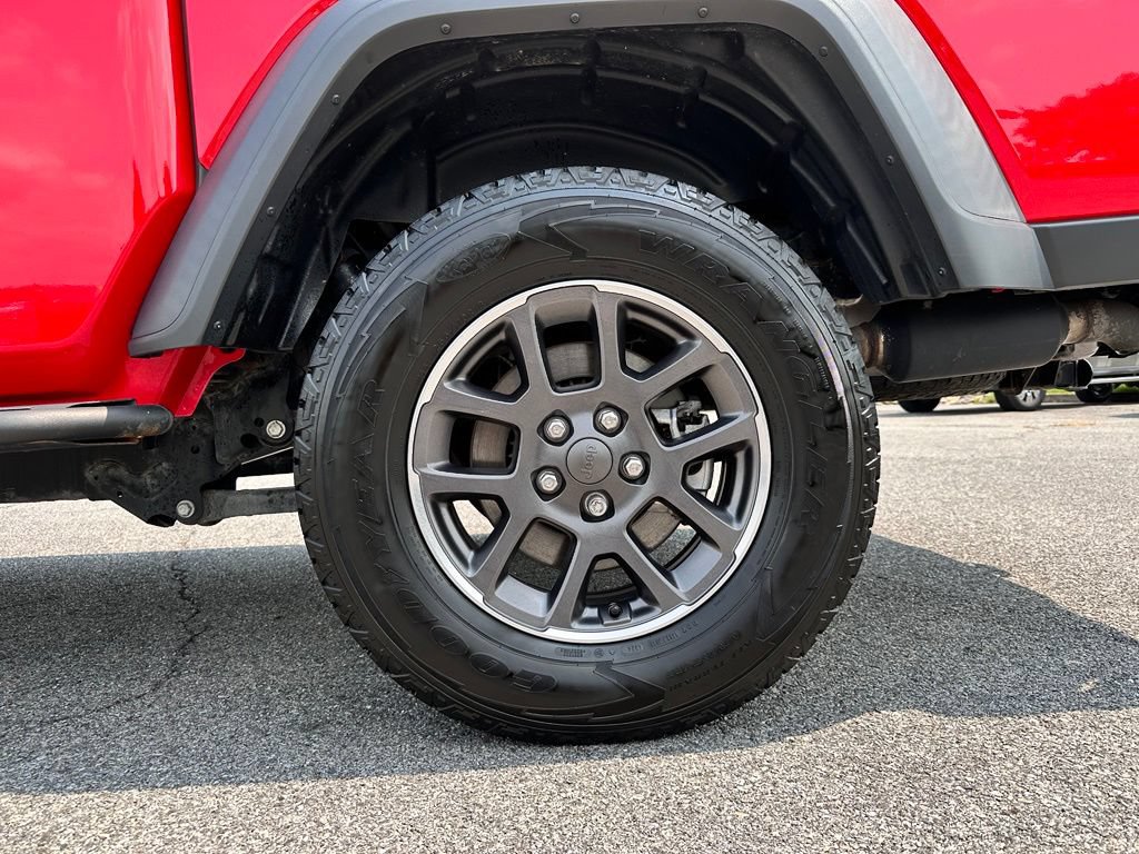 Used 2020 Jeep Gladiator Sport w/ Quick Order Package 24S AWD/4WD image 48