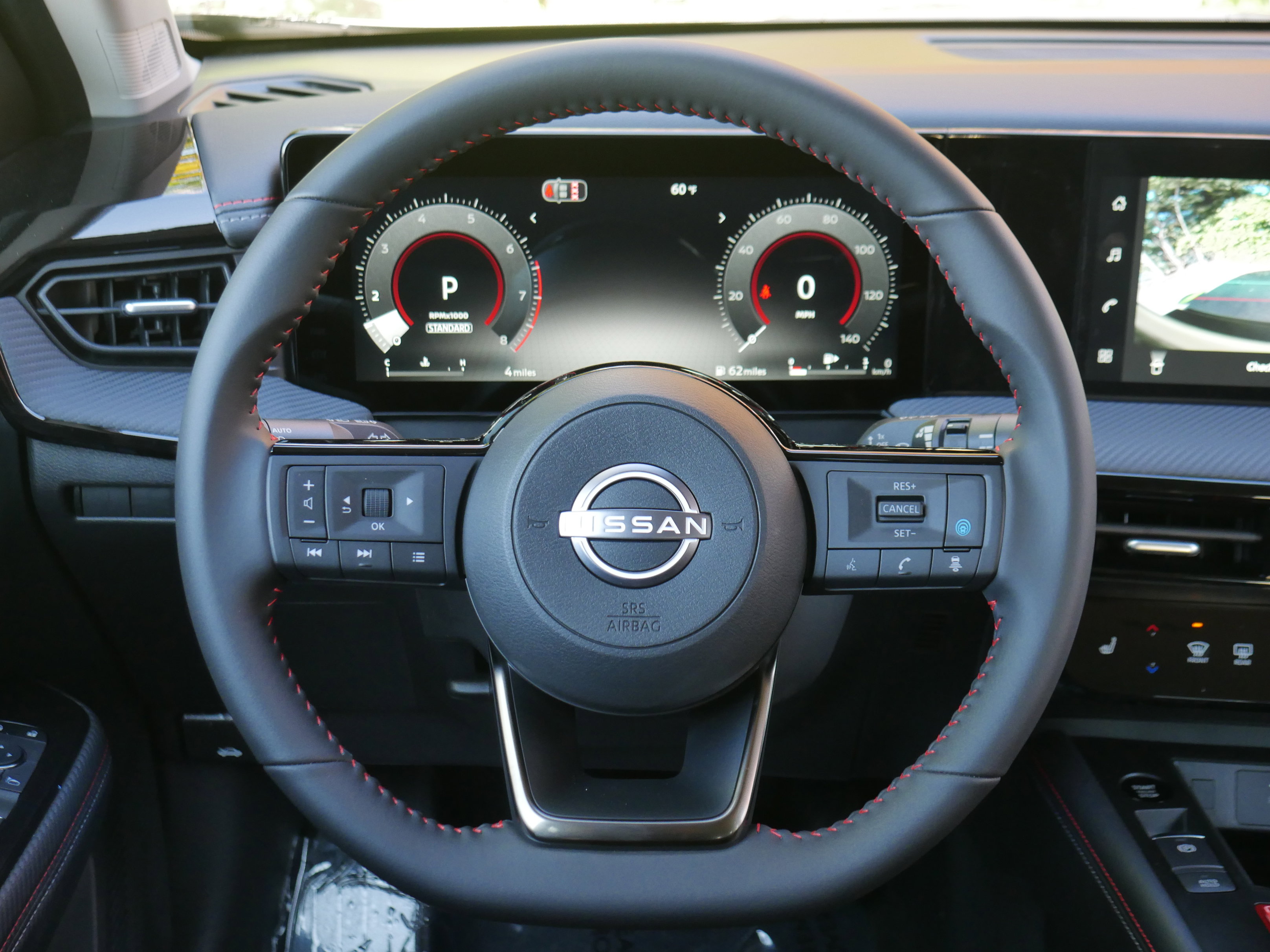 New 2026 Nissan Kicks SR w/ Cold Weather Package image 6