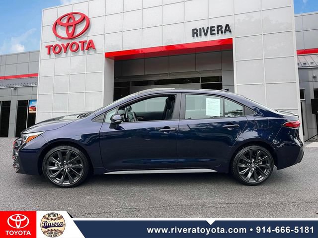 Used 2026 Toyota Corolla XSE FWD image 2
