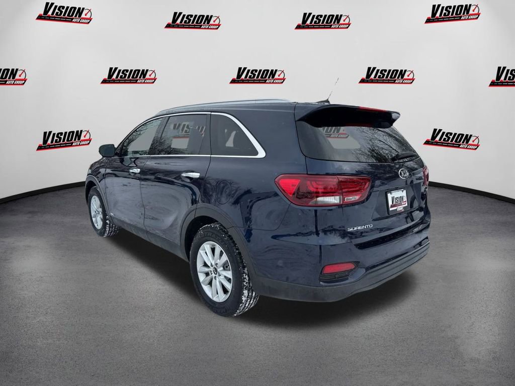 Used 2020 Kia Sorento LX w/ LX I4 Convenience Package image 7