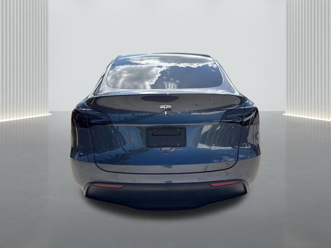 Used 2021 Tesla Model Y Long Range AWD/4WD image 6