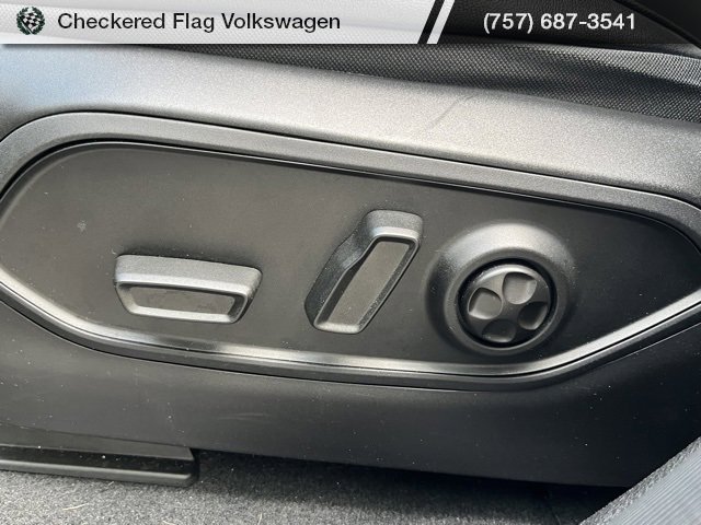 Used 2024 Jeep Grand Cherokee L Limited w/ Trailer Tow Package image 22