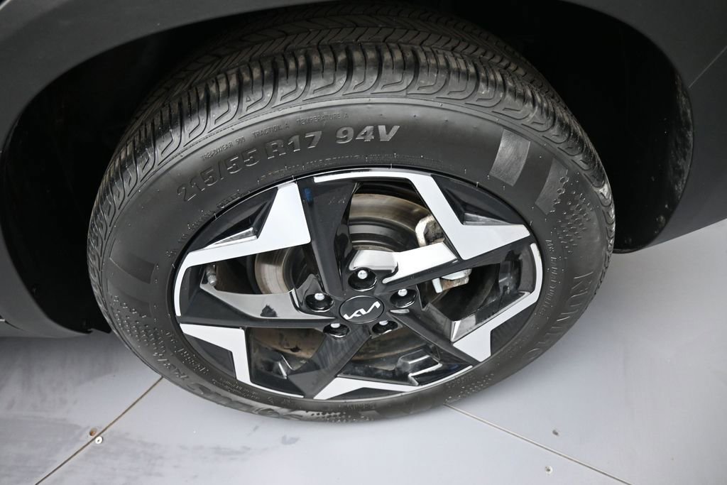 Certified 2024 Kia Seltos EX AWD/4WD image 15