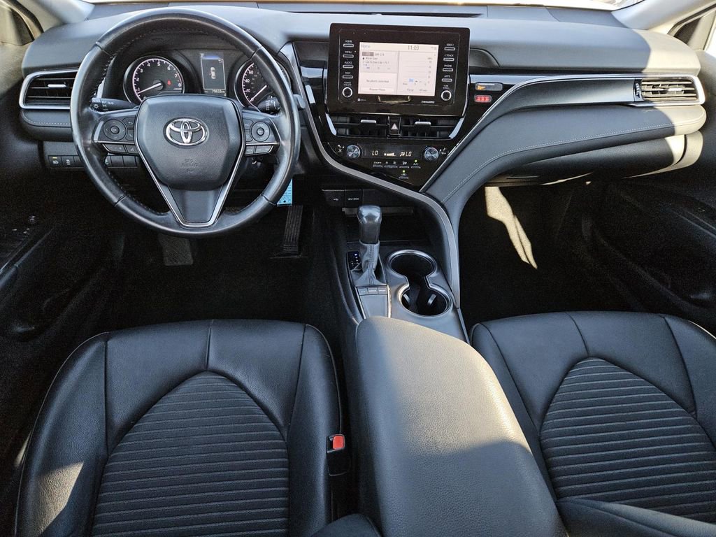 Used 2024 Toyota Camry SE FWD image 11