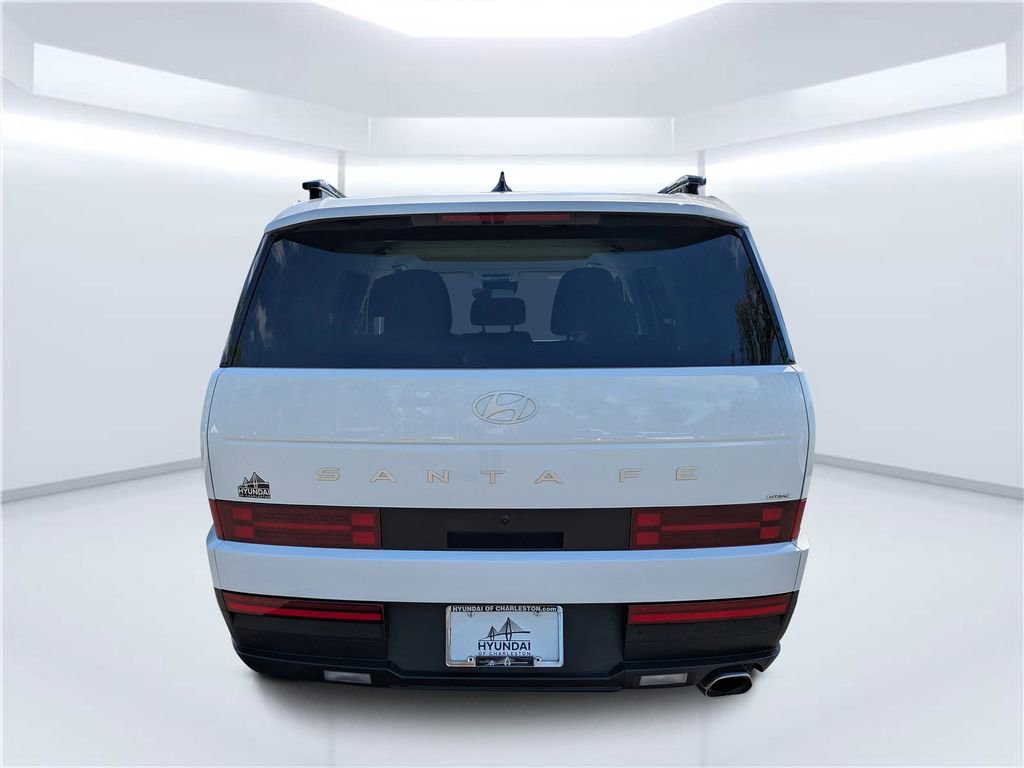 Certified 2025 Hyundai Santa Fe SEL AWD/4WD image 4