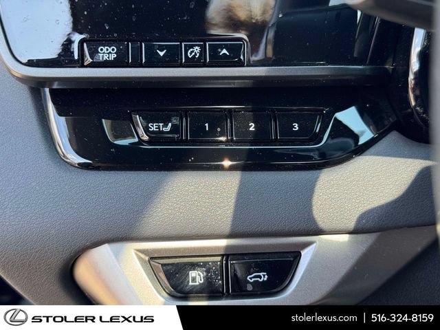 Certified 2024 Lexus RX 350 AWD w/ Convenience Package image 27