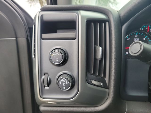 Used 2018 Chevrolet Silverado 1500 LT w/ LT Fleet Convenience Package image 22