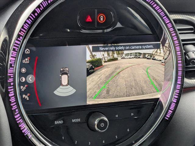 Used 2023 MINI Cooper SE image 14