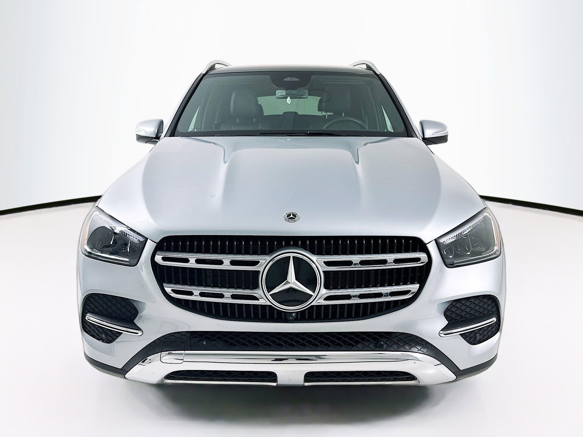 Certified 2025 Mercedes-Benz GLE 350 4MATIC image 2