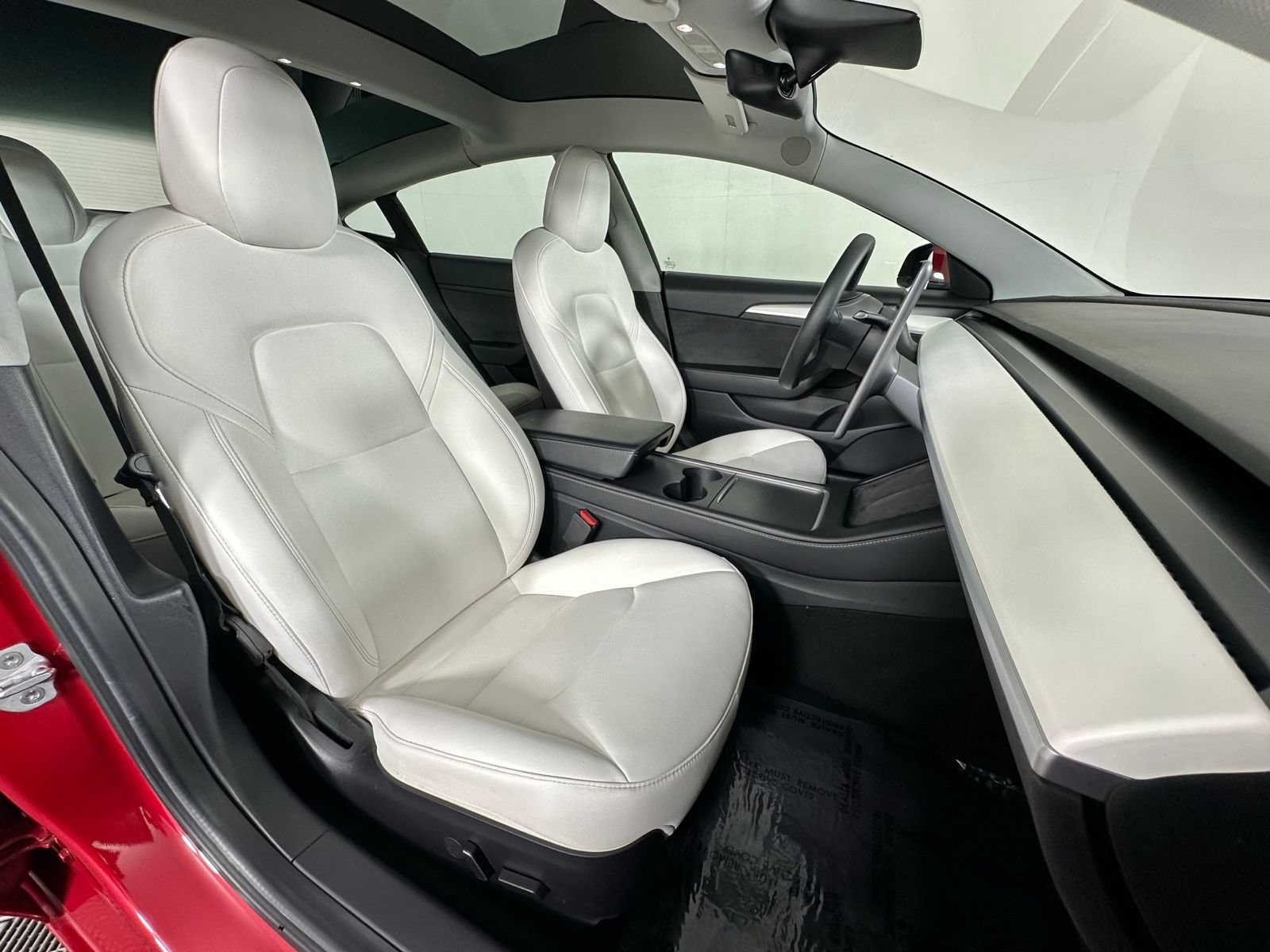 Used 2021 Tesla Model 3 Standard Range Plus RWD image 9