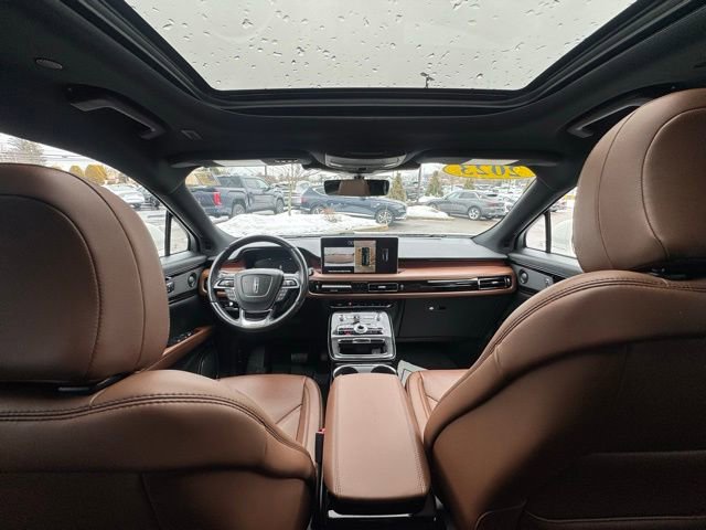 Used 2023 Lincoln Nautilus Reserve image 41