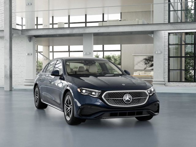 New 2026 Mercedes-Benz E 350 4MATIC Sedan image 9