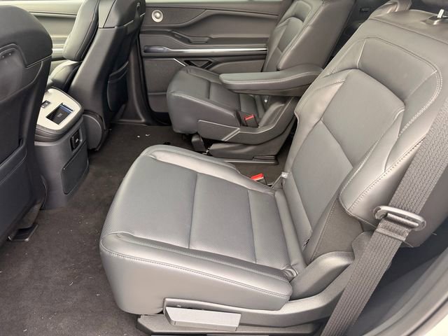 New 2025 Lincoln Navigator Reserve w/ Jet Appearance Package image 14