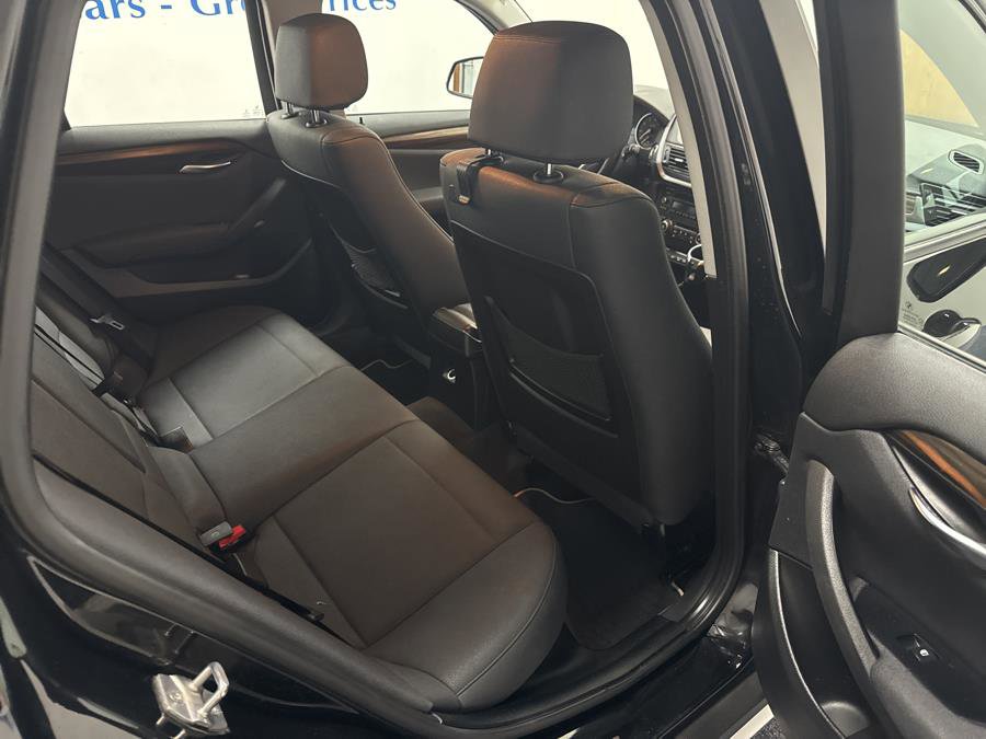 Used 2015 BMW X1 xDrive28i image 12