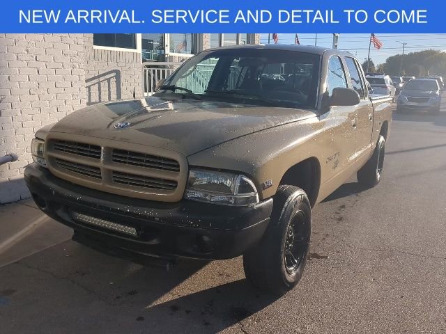 Used 2000 Dodge Dakota 2WD Quad Cab