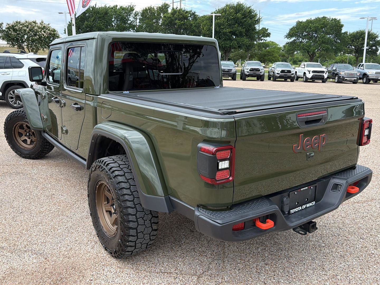 Used 2022 Jeep Gladiator Mojave w/ LED Lighting Group AWD/4WD image 5