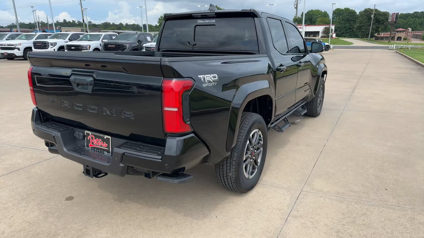 Used 2025 Toyota Tacoma TRD Sport w/ TRD Sport Upgrade Package RWD image 7