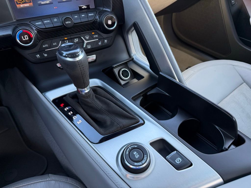 Used 2018 Chevrolet Corvette Z06 RWD image 23