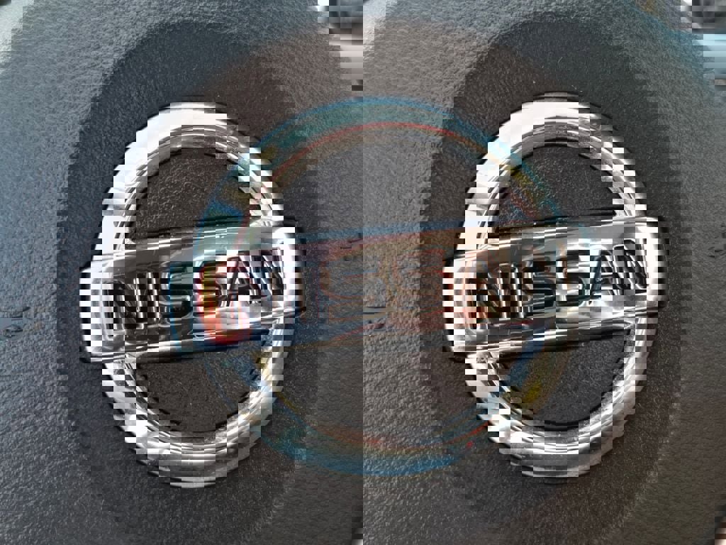 Used 2022 Nissan Rogue Sport SL image 23