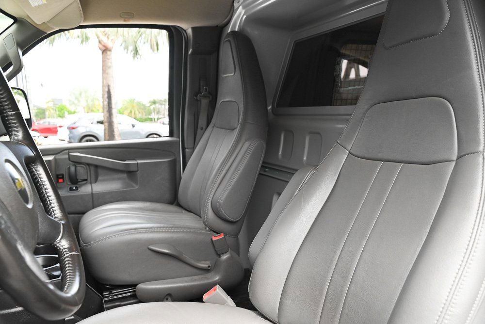 Used 2022 Chevrolet Express 2500 Extended w/ Driver Convenience Package image 12