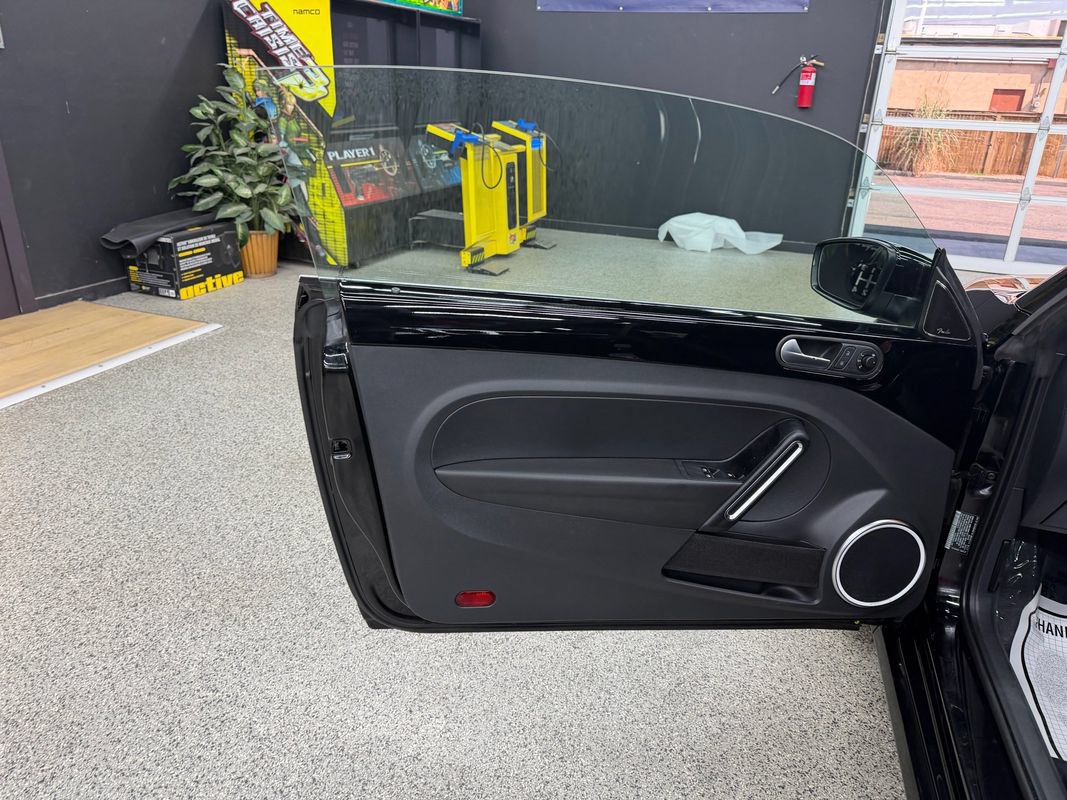 Used 2014 Volkswagen Beetle 1.8T FWD image 15