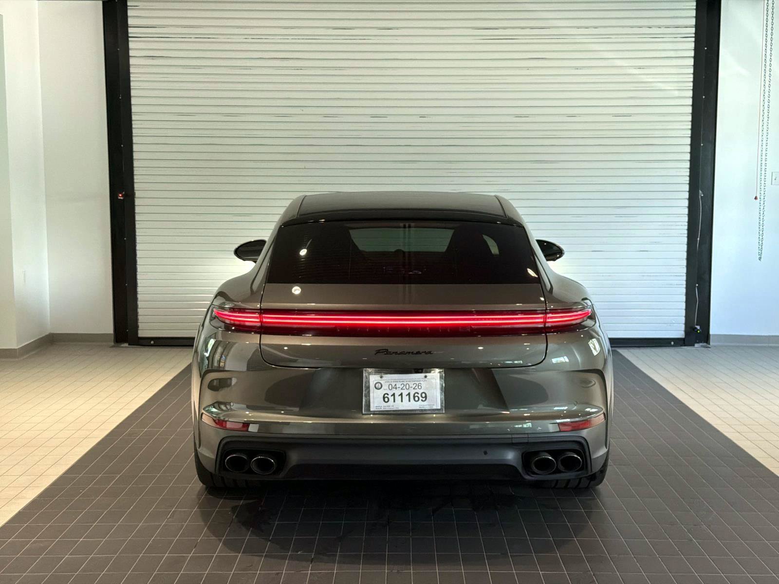 Certified 2025 Porsche Panamera RWD image 10