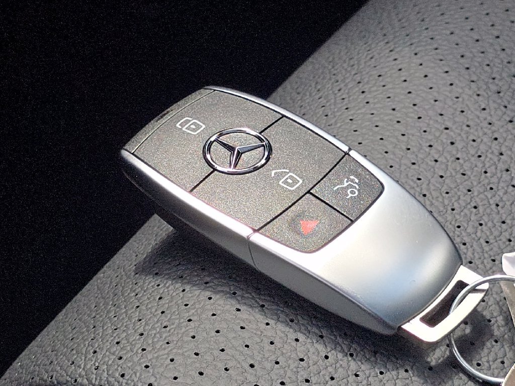 New 2026 Mercedes-Benz GLE 350 4MATIC image 40