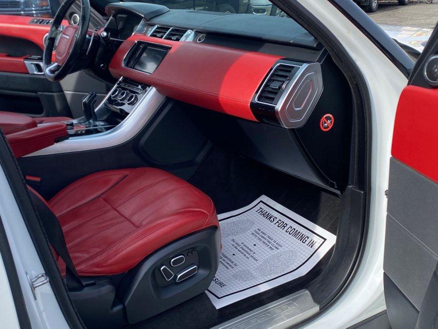 Used 2015 Land Rover Range Rover Sport HSE AWD/4WD image 30