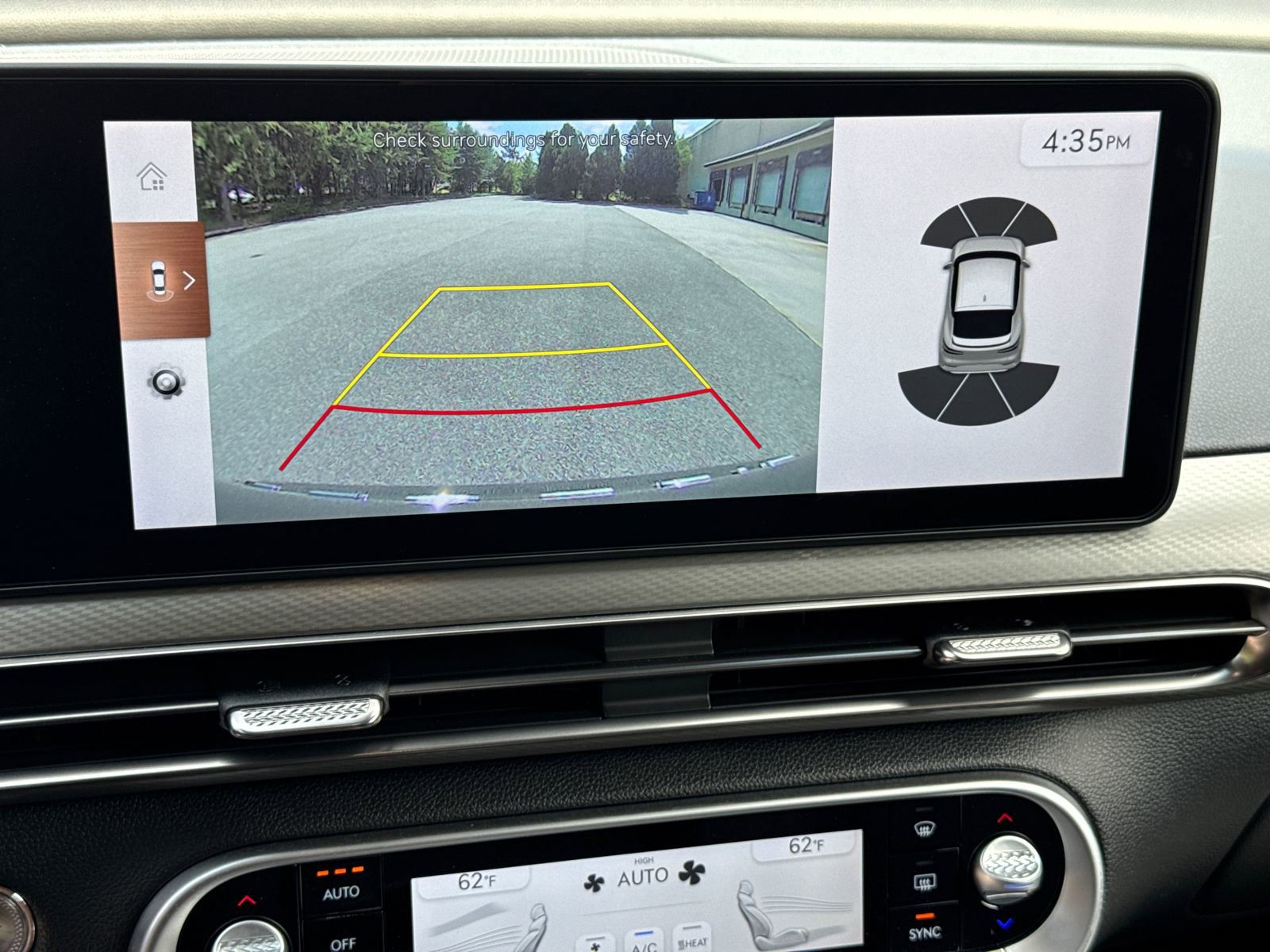 Used 2025 Genesis GV60 RWD image 29