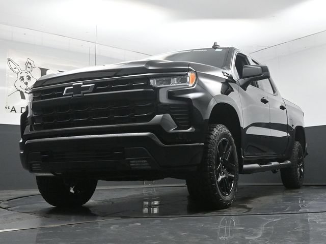 New 2026 Chevrolet Silverado 1500 LT Trail Boss w/ LPO, Dark Essentials Package AWD/4WD image 4