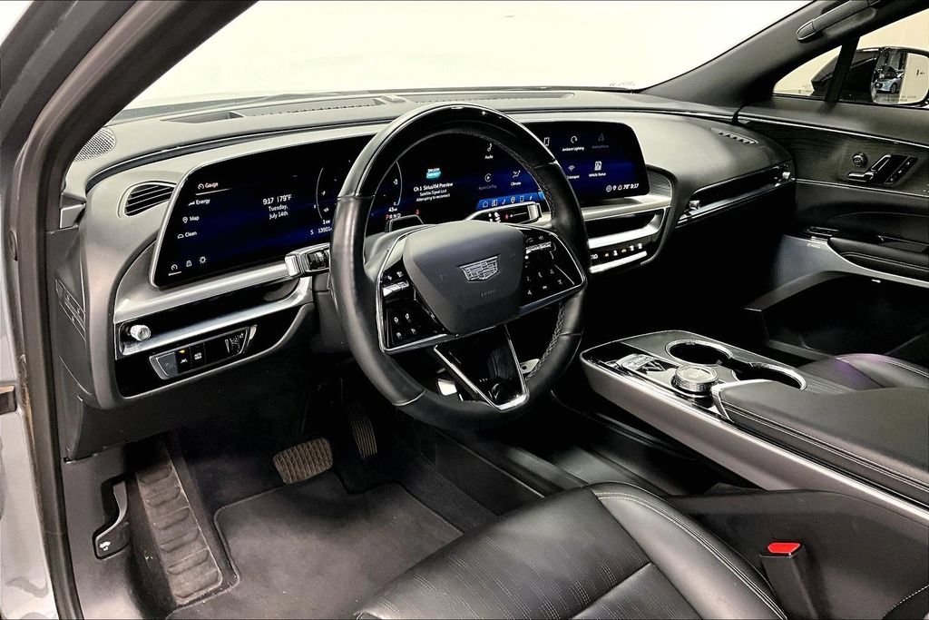 Used 2023 Cadillac Lyriq 2WD image 15