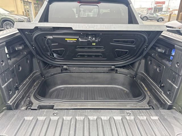 Certified 2025 Hyundai Santa Cruz Limited image 11