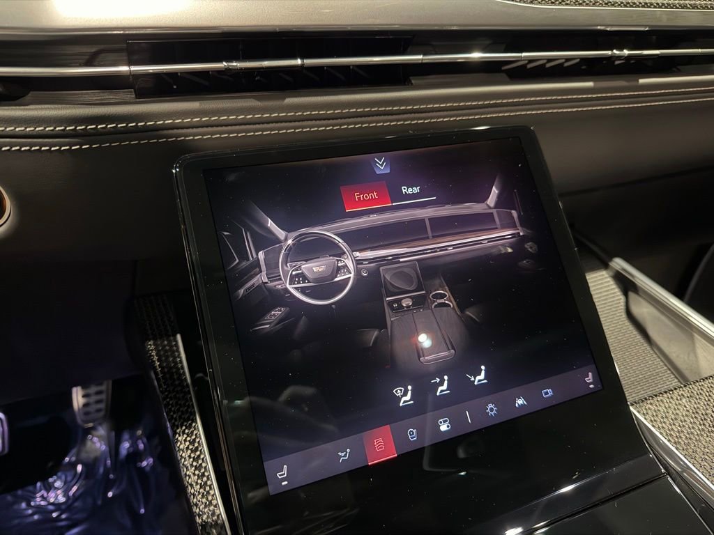 Used 2026 Cadillac Escalade ESV V image 20