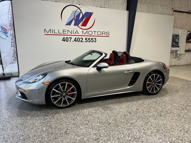 Used 2017 Porsche 718 Boxster S image 14