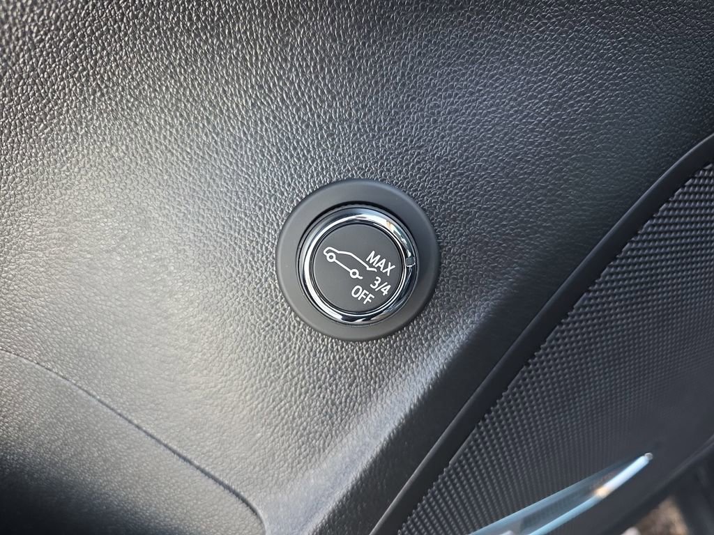 New 2026 Buick Envision Sport Touring image 32