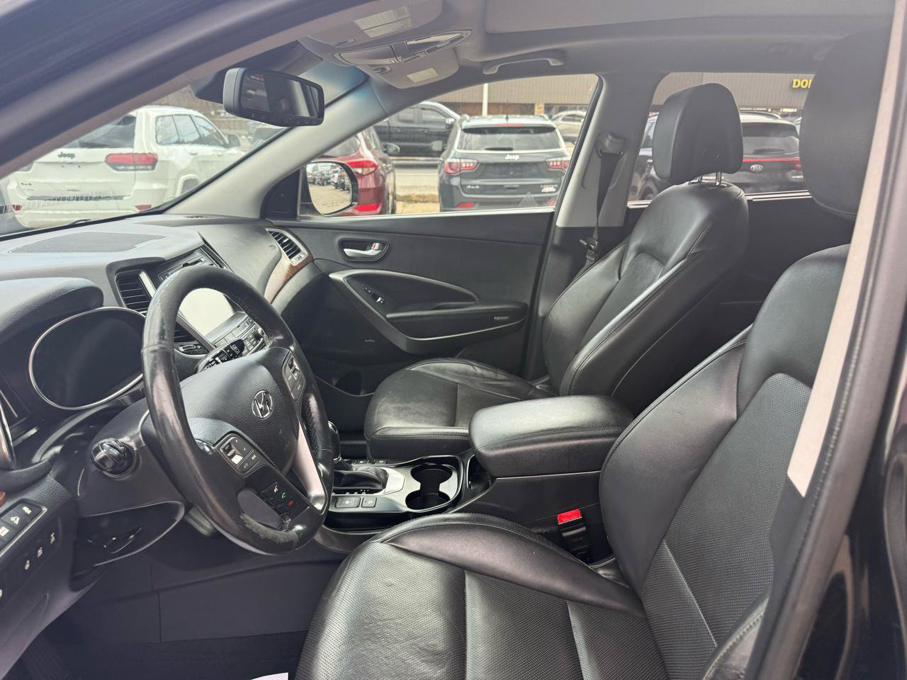 Used 2018 Hyundai Santa Fe Limited AWD/4WD image 21